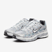 Nike P6000 Sommet Et Gris Loup