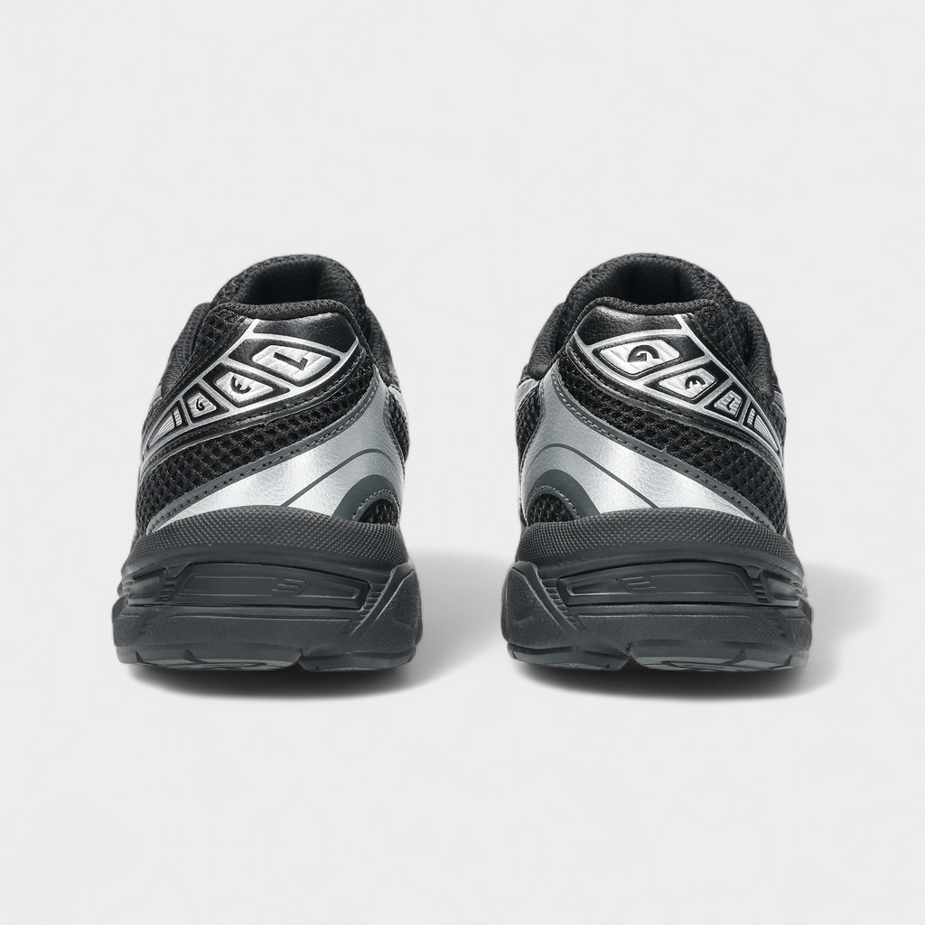 GEL-1130 - Black Pure Silver (GS)