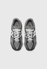 New Balance 9060 Gris Léger