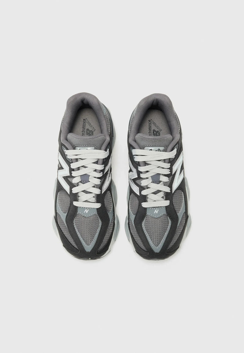 New Balance 9060 Gris Léger