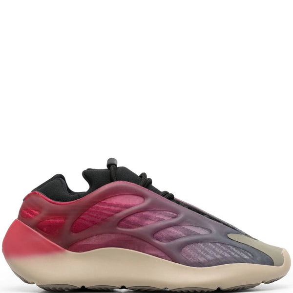 Yeezy 700 V3 Fade Carbo