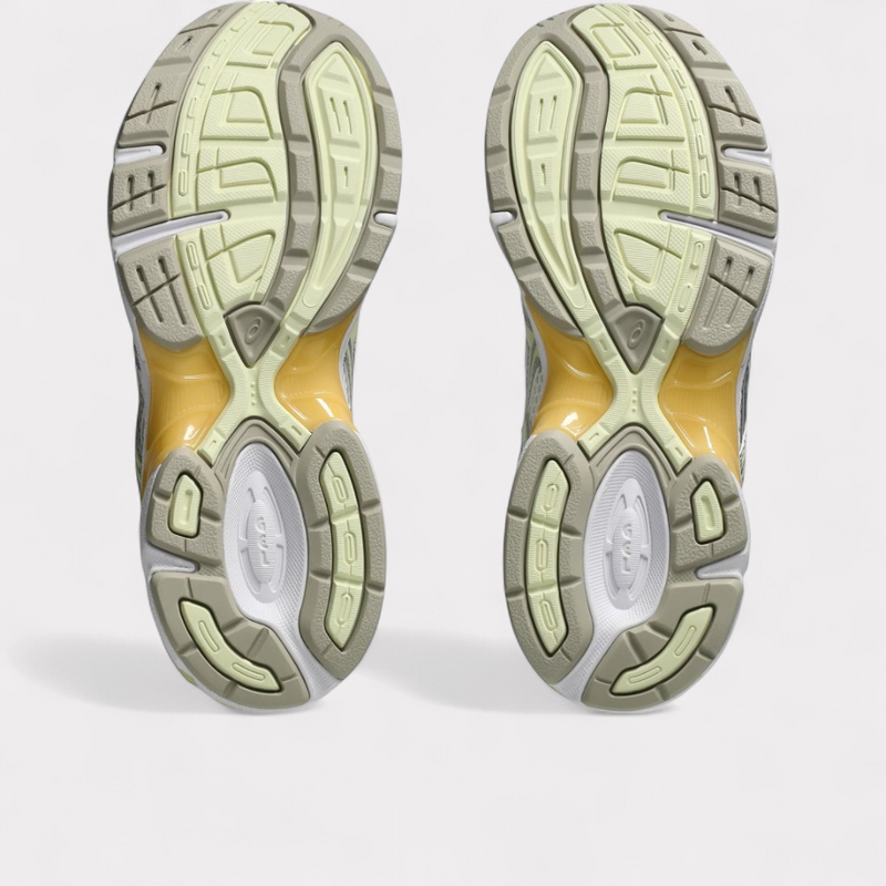 GEL-1130 - Silver Yellow (W)