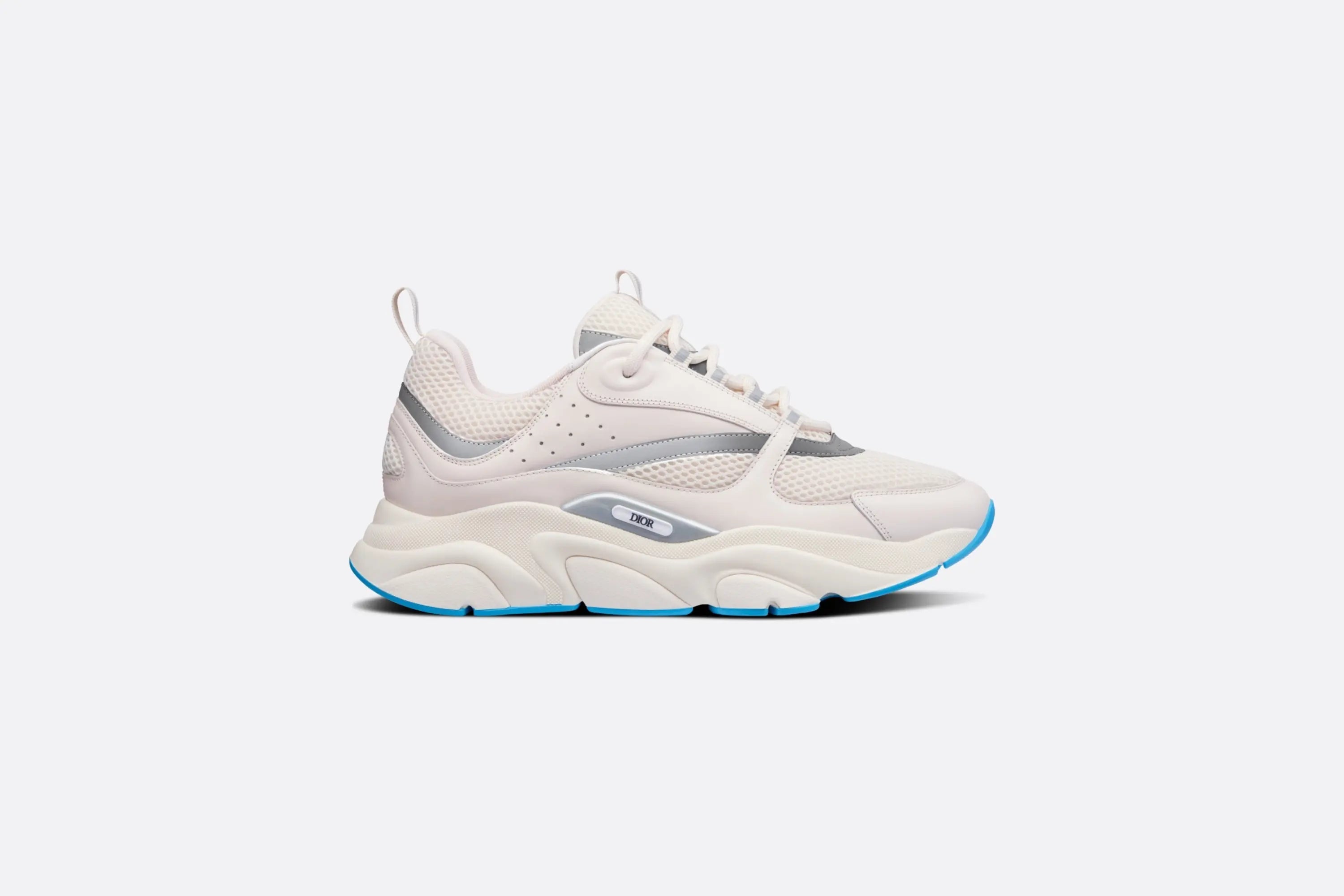 Sneaker B22