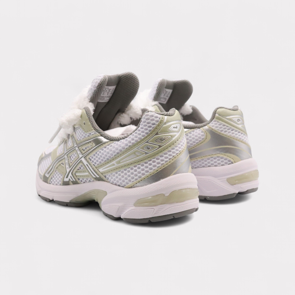GEL-1130 Dried Leaf Green - Fluffy Laces White