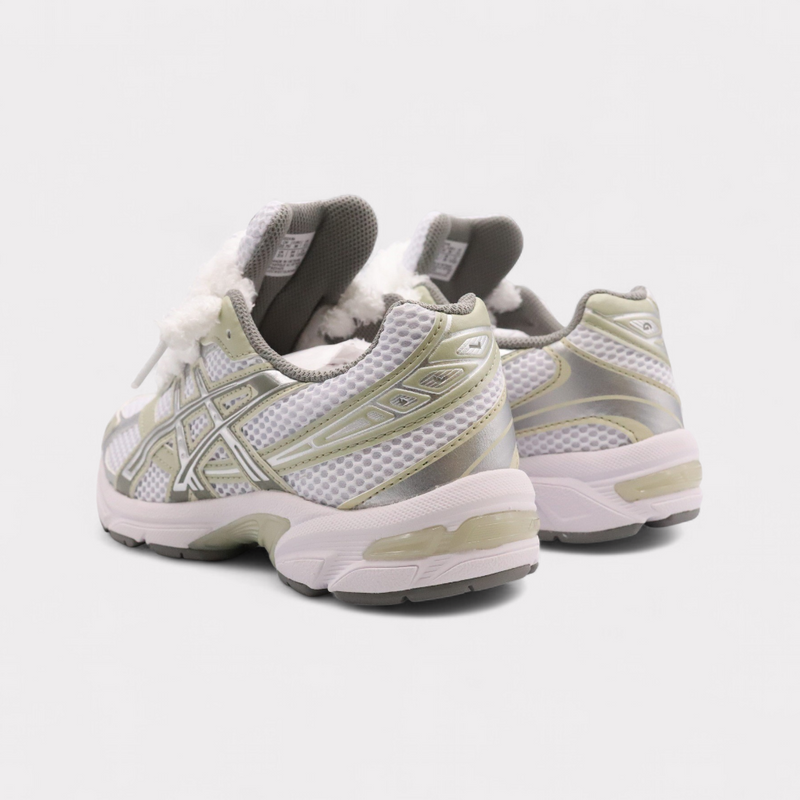 GEL-1130 Dried Leaf Green - Fluffy Laces White