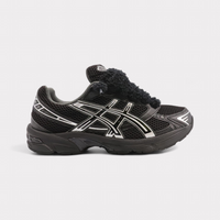 GEL-1130 Black Pure Silver - Fluffy Laces Black