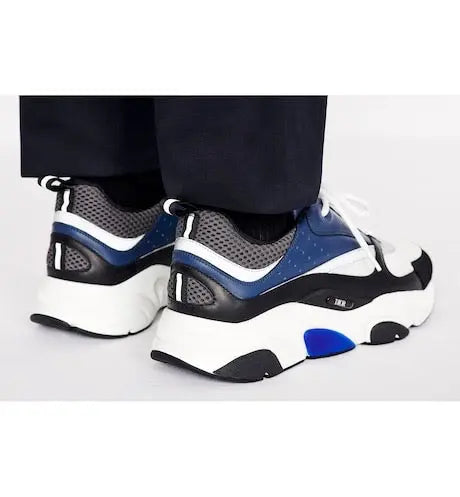 Sneaker B22