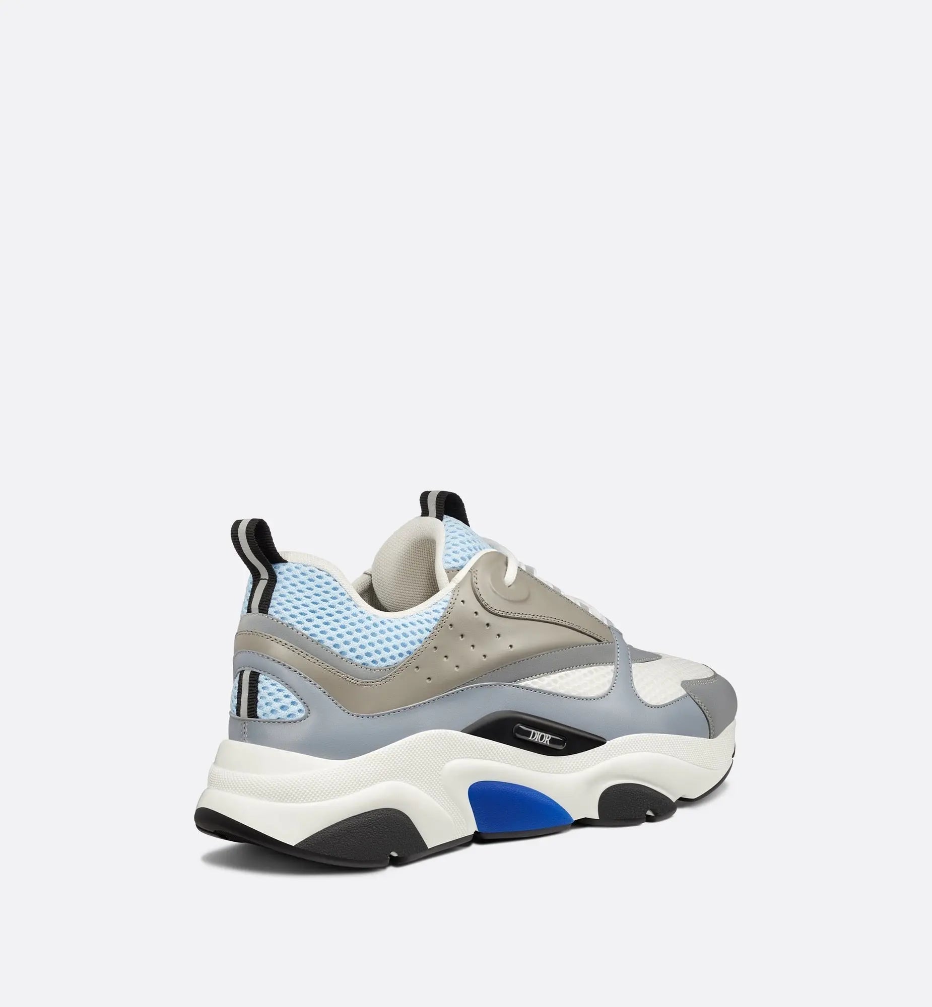 Sneaker B22