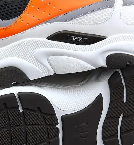 Sneaker B22