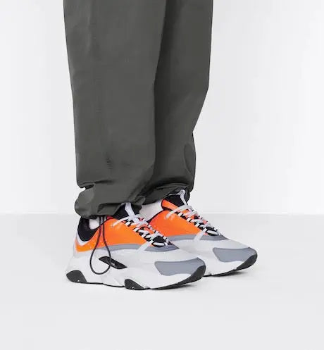 Sneaker B22