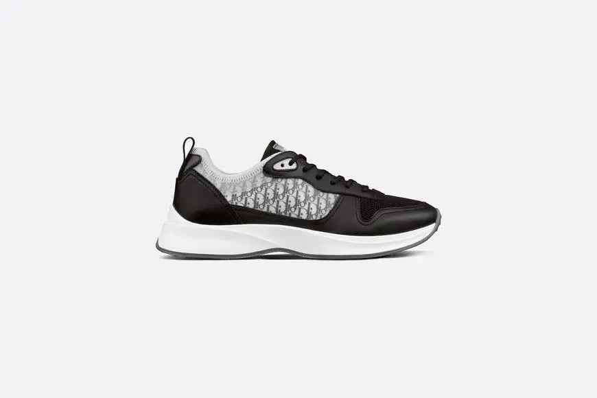 Sneaker B25