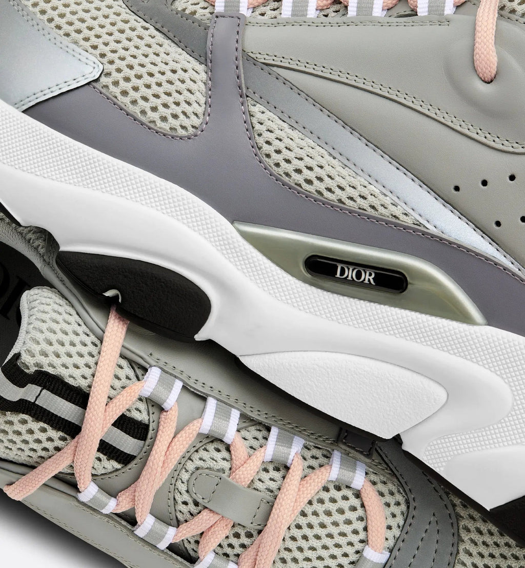 Sneaker B22