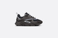 Sneaker B22