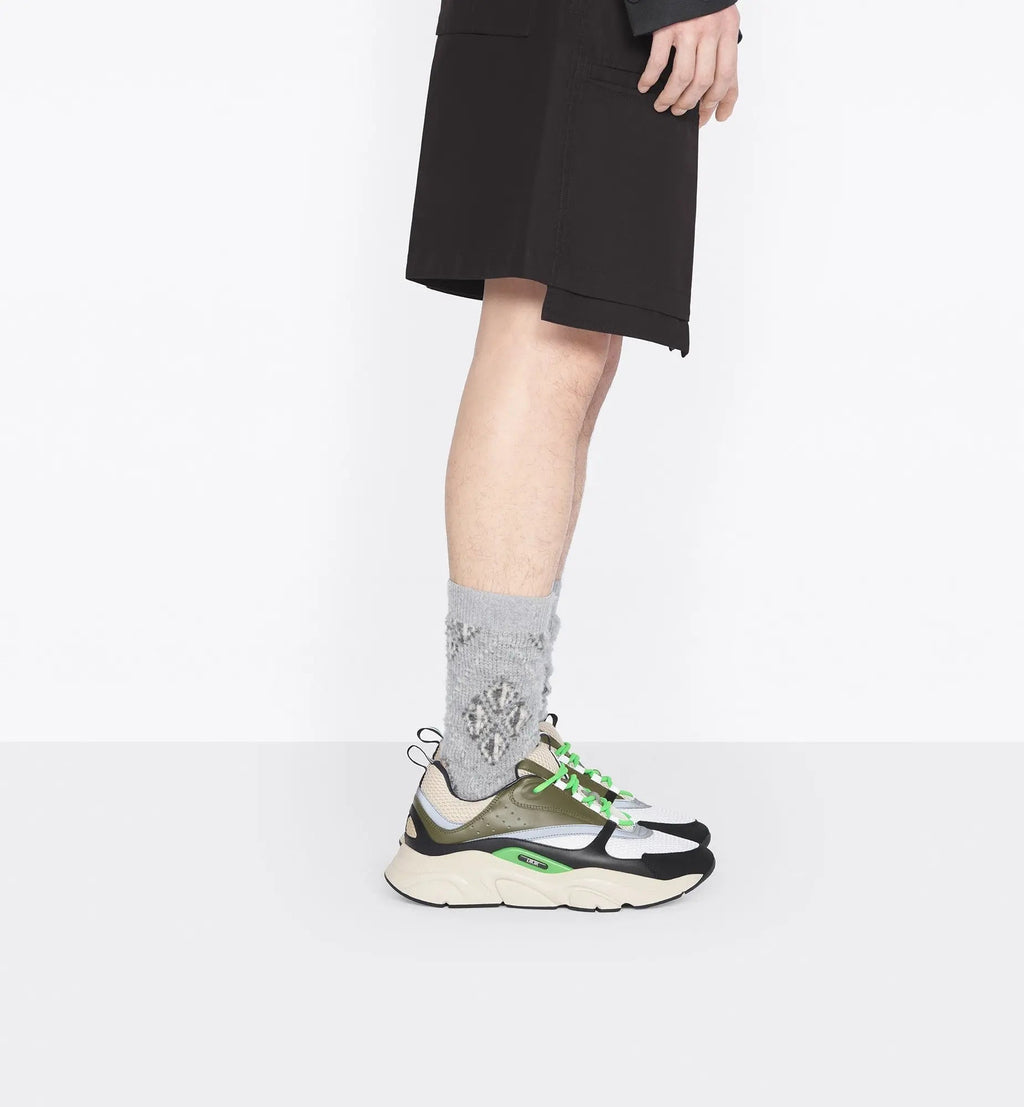 Sneaker B22