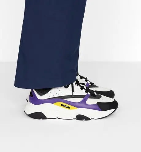 Sneaker B22