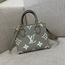 LV - Cabas OnTheGo BB Petit
