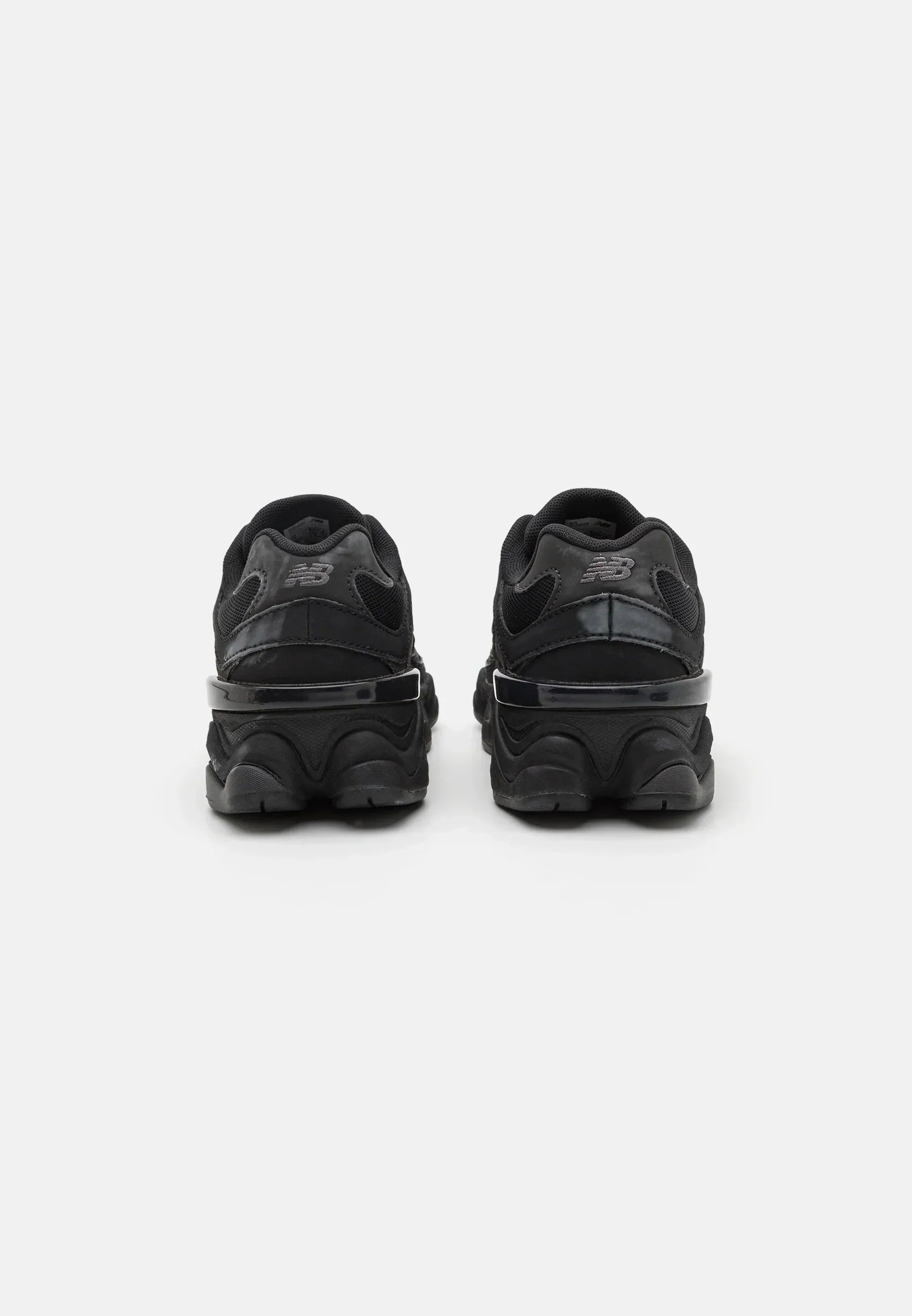 New Balance 9060 Full Noir