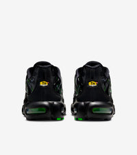 Nike Air Max Plus Shattered Glass