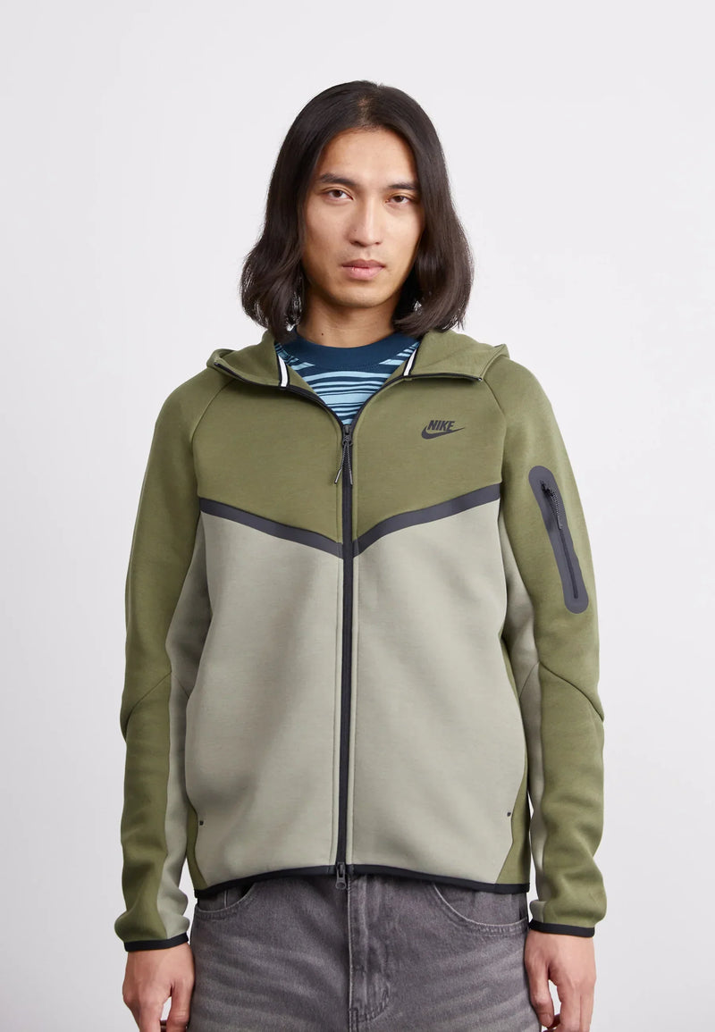 Nike Tech Fleece Zippé Noir Et Vert