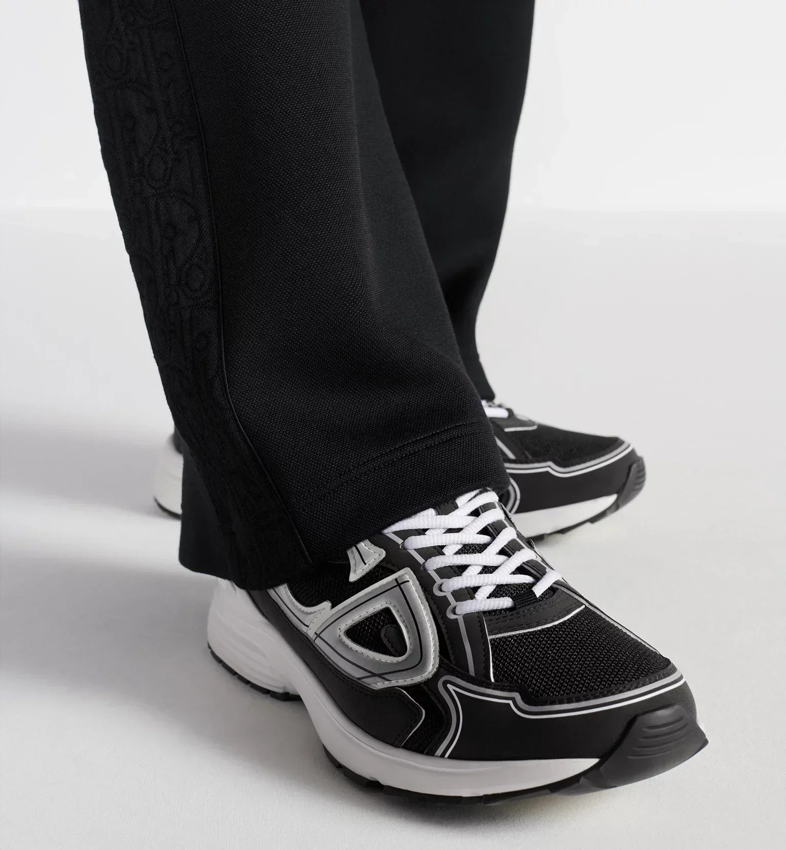 Dior B30 Noir Et Blanc