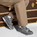 LV Trainer Gris
