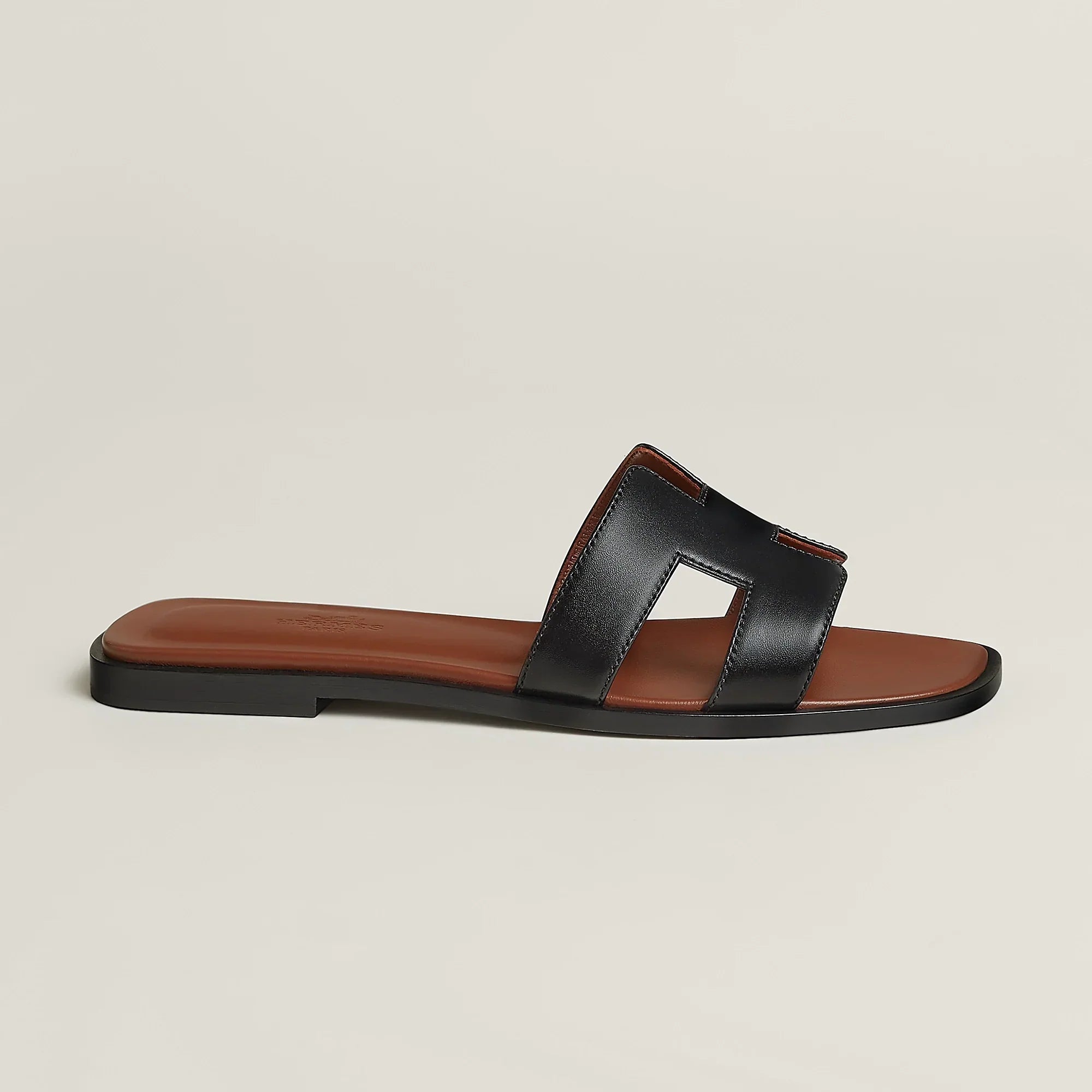 Sandales Oran Noir Et Gold