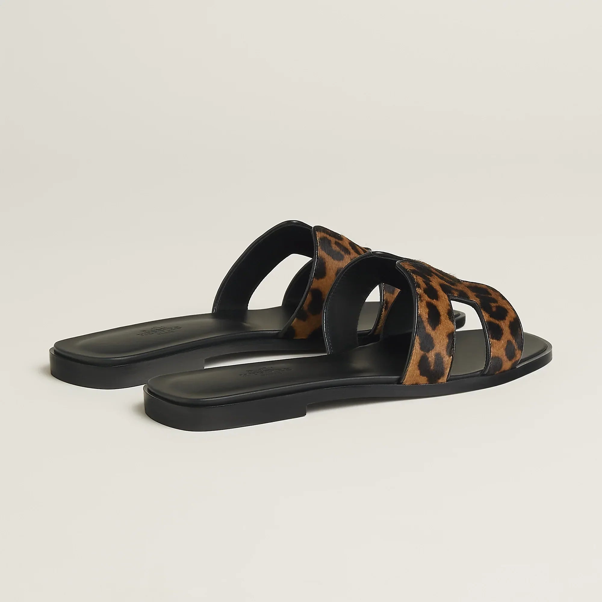 Sandales Oran Gold Et Noir