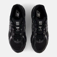 New Balance 740 Noir