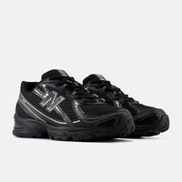 New Balance 740 Noir