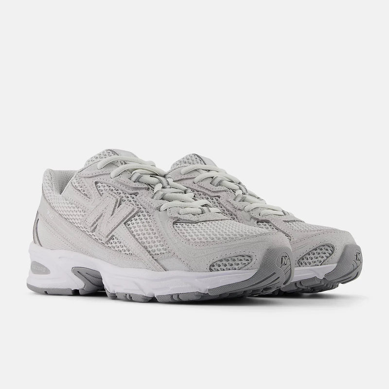 New Balance 740 Gris